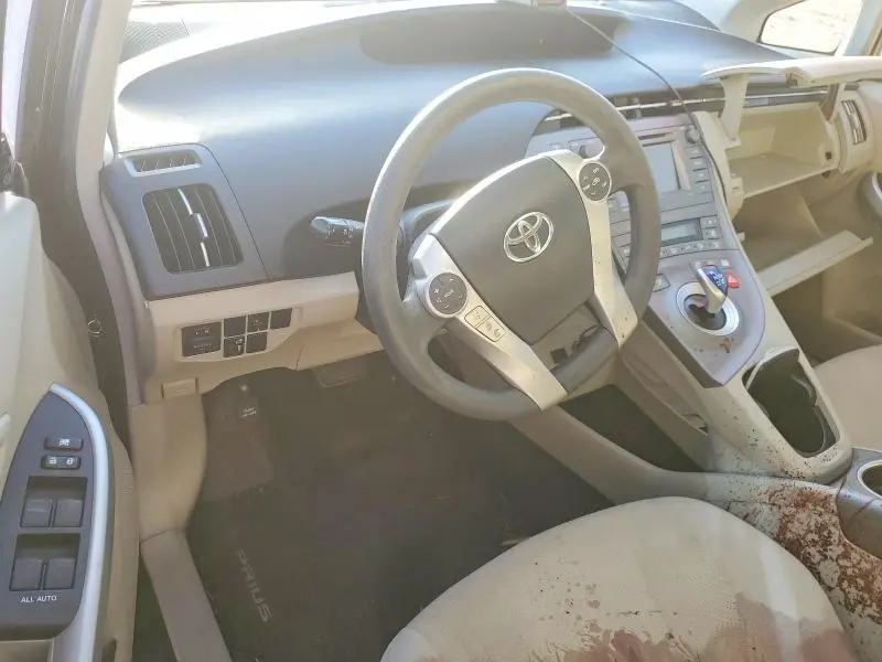 2015 TOYOTA PRIUS THREE  