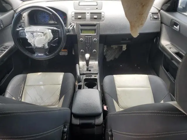 2011 VOLVO S40 T5  