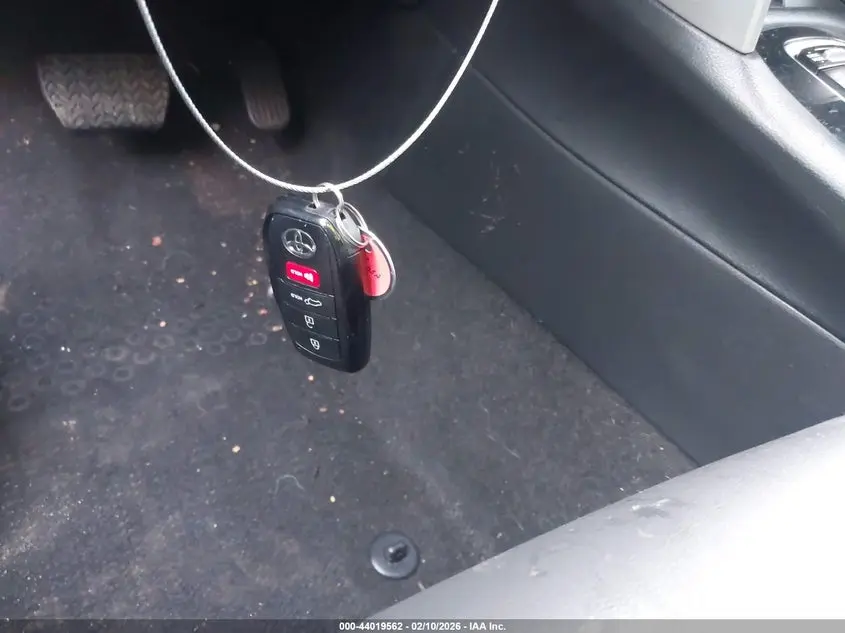 2024 TOYOTA COROLLA CROSS HYBRID XSE