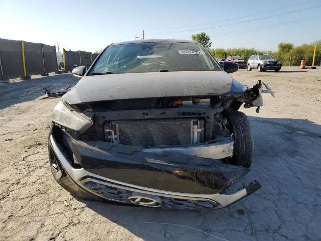 2022 HYUNDAI IONIQ SE  