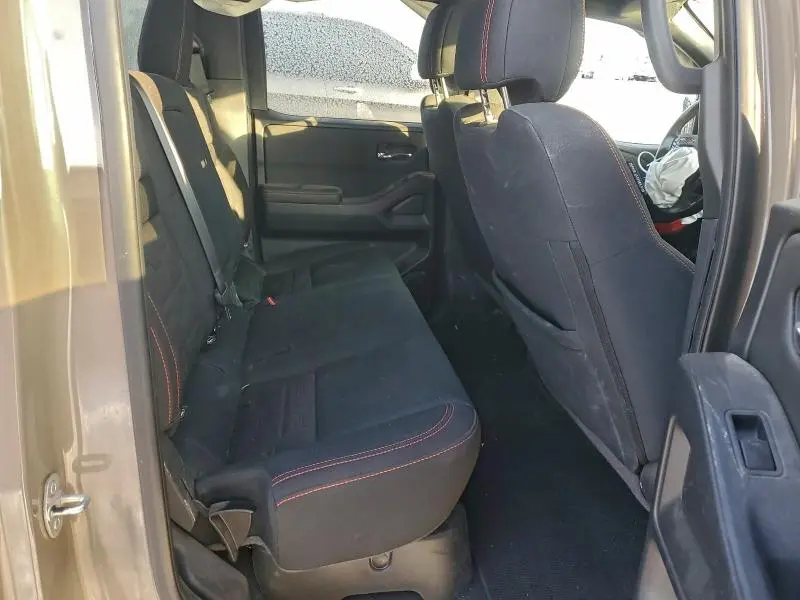 2023 NISSAN FRONTIER S  