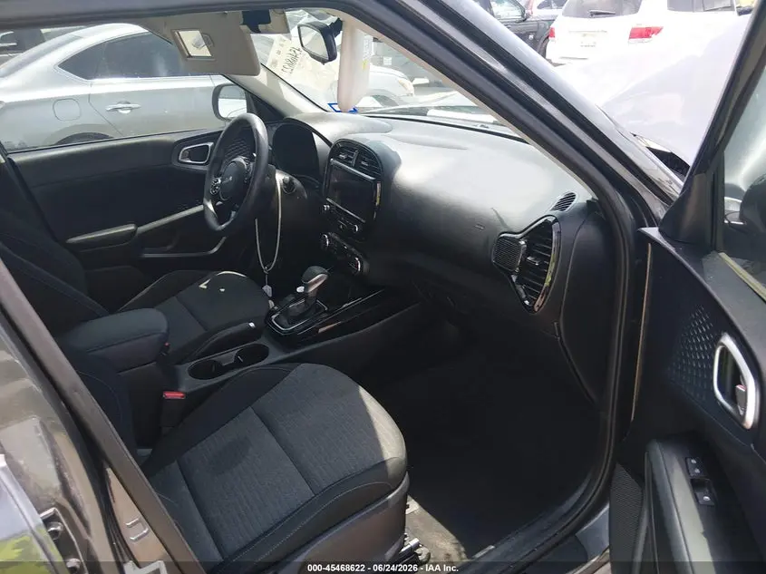 2022 KIA SOUL S