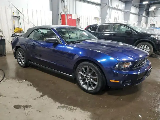 2011 FORD MUSTANG   