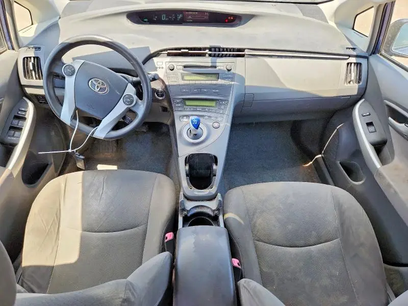 2011 TOYOTA PRIUS TWO  
