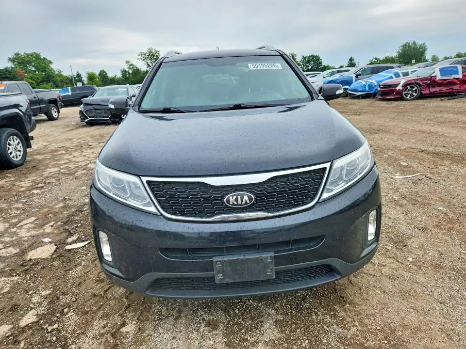 2014 KIA SORENTO LX  