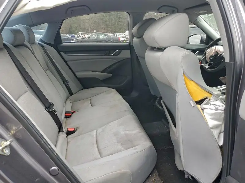 2018 HONDA ACCORD LX  