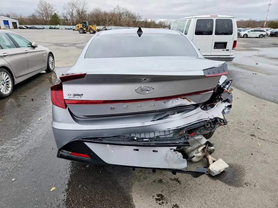2023 HYUNDAI SONATA SEL  