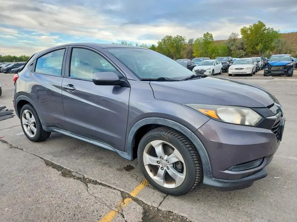 2016 HONDA HR-V LX  