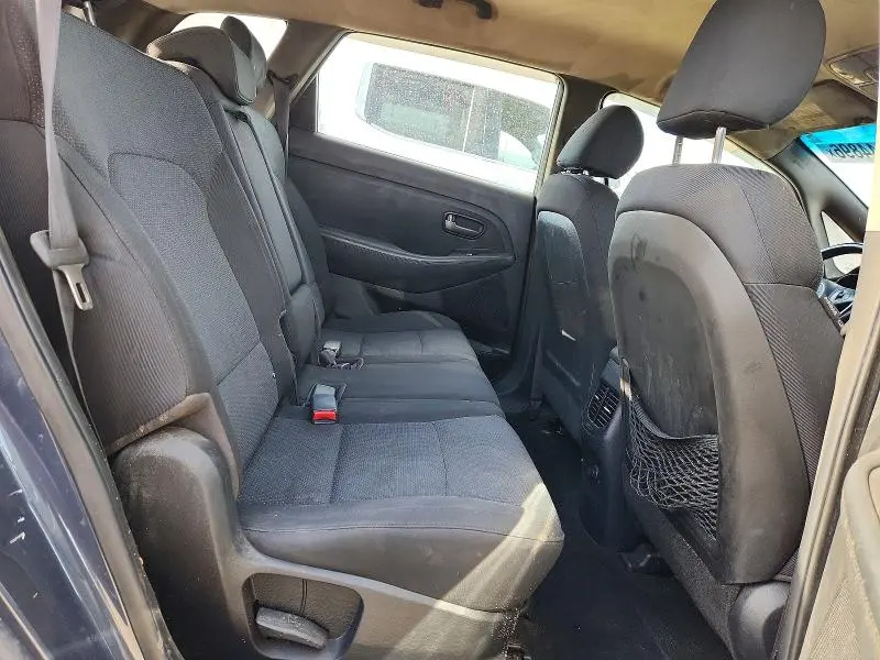 2015 KIA RONDO   