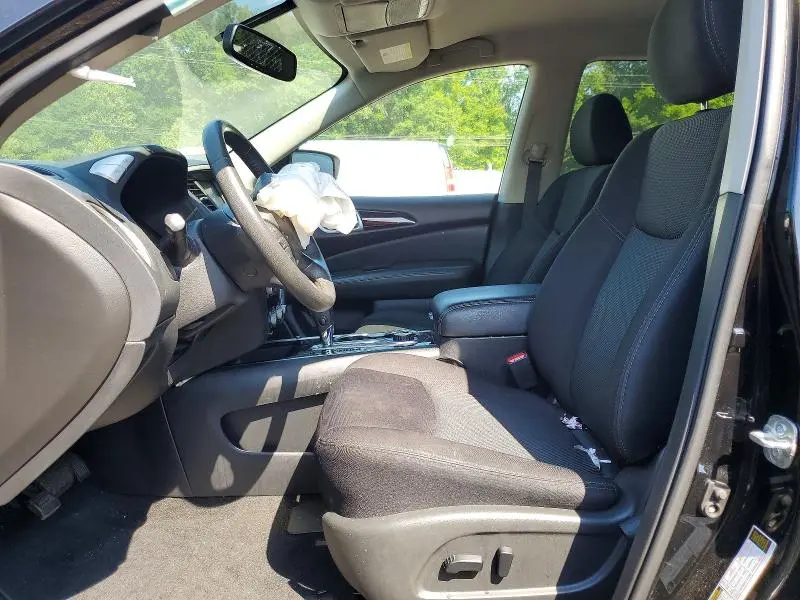 2020 NISSAN PATHFINDER SV  