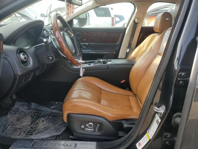 2016 JAGUAR XJ   