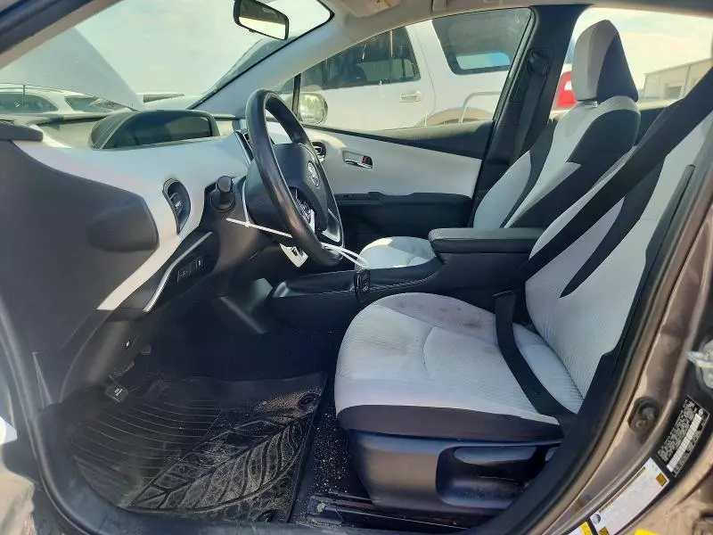 2016 TOYOTA PRIUS TWO  