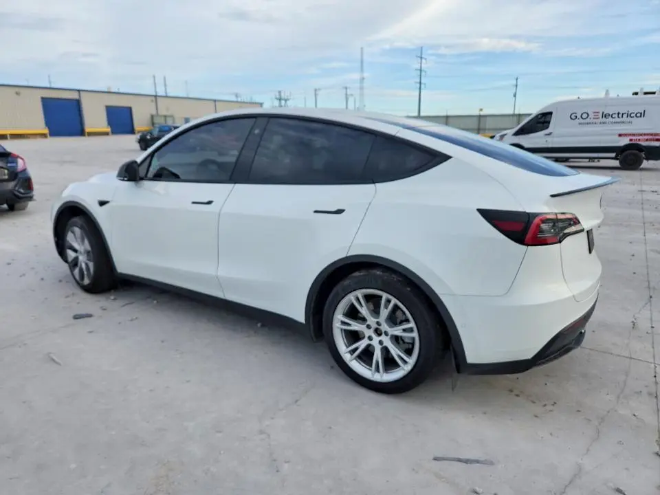 2022 TESLA MODEL Y   