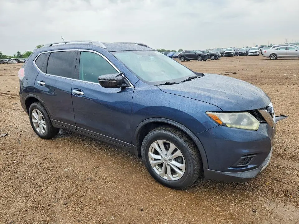 2015 NISSAN ROGUE SV  