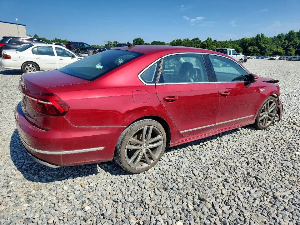 2017 VOLKSWAGEN PASSAT R-LINE  