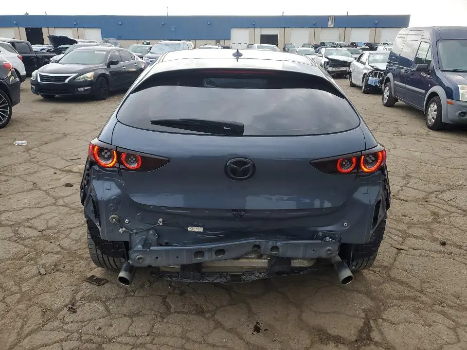 2020 MAZDA 3 PREMIUM  