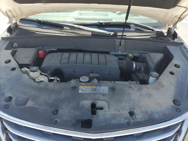 2014 CHEVROLET TRAVERSE LT  
