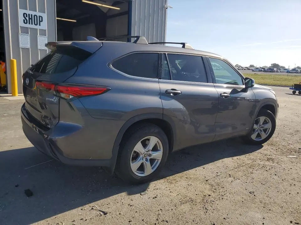 2020 TOYOTA HIGHLANDER HYBRID LE  