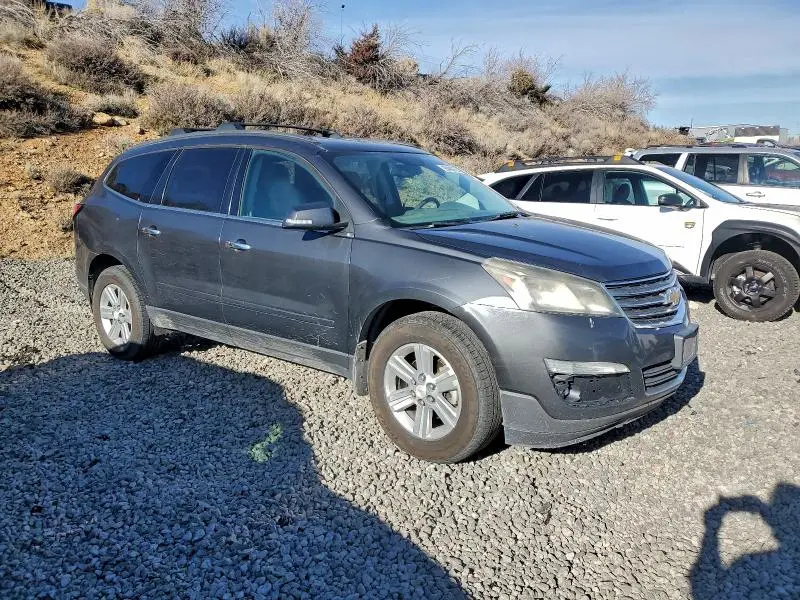 2014 CHEVROLET TRAVERSE LT  