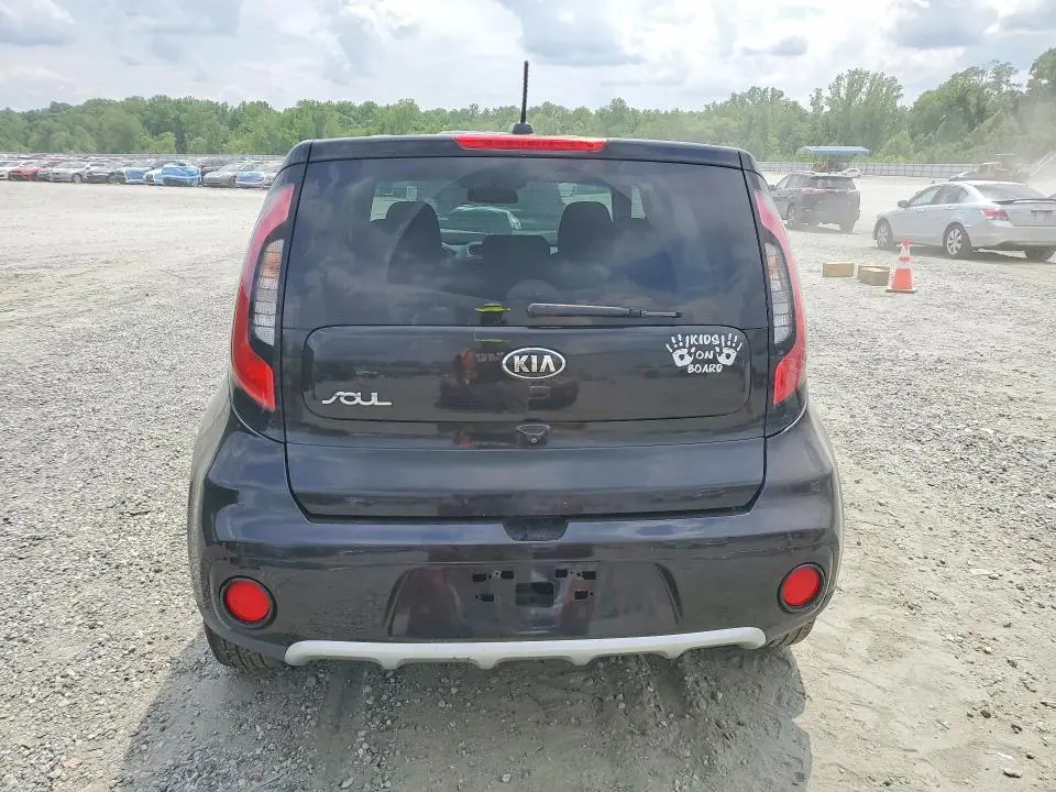2017 KIA SOUL +  