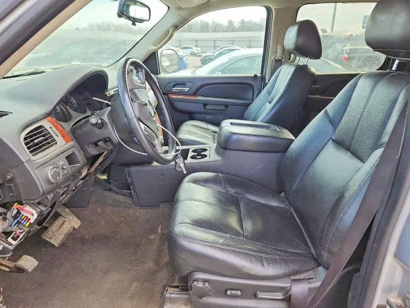 2012 CHEVROLET SUBURBAN C1500 LT  