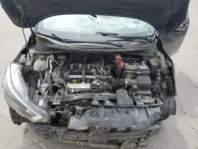 2024 NISSAN VERSA SR  