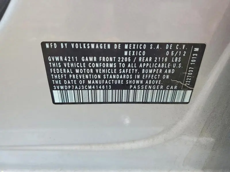 2012 VOLKSWAGEN JETTA SE  