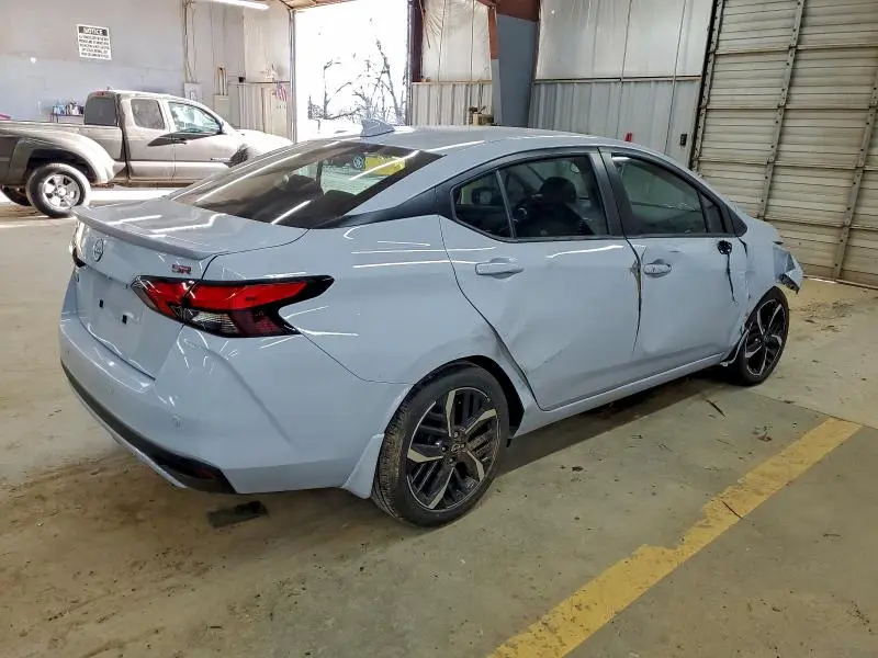 2025 NISSAN VERSA SR  