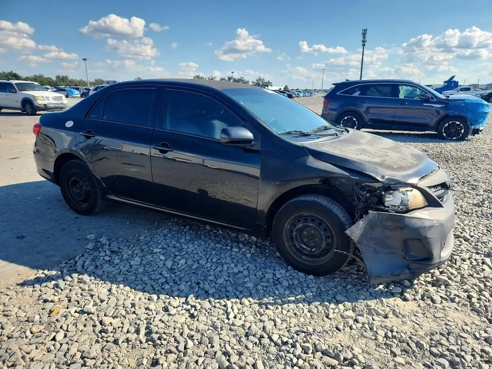 2013 TOYOTA COROLLA L  