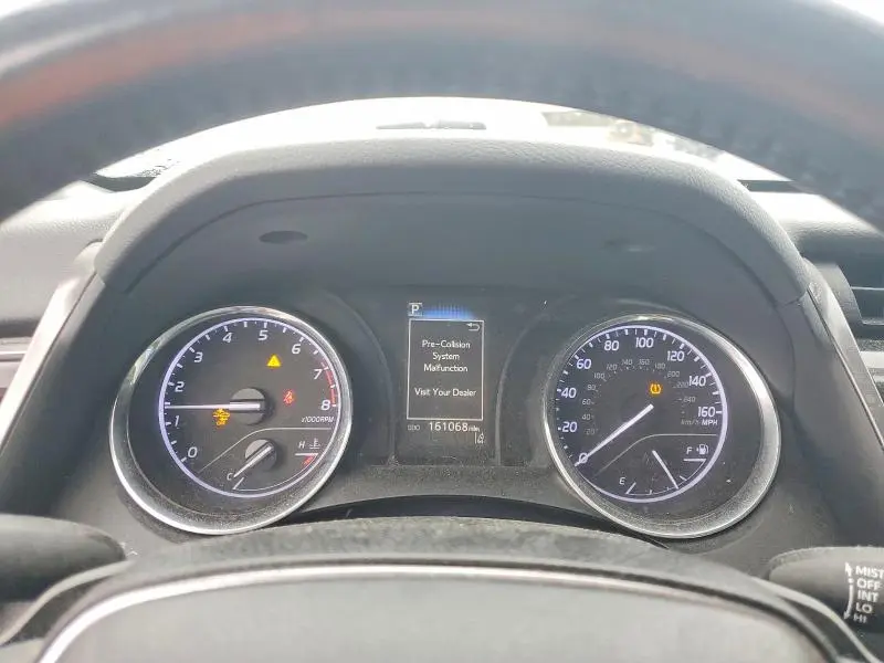 2019 TOYOTA CAMRY SE  