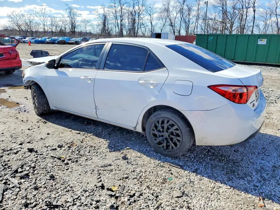 2018 TOYOTA COROLLA LE  