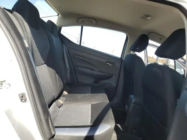 2024 NISSAN VERSA SV  