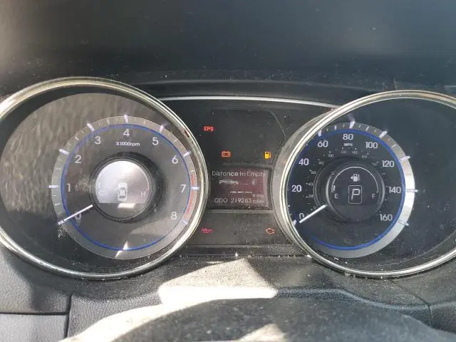 2012 HYUNDAI SONATA GLS  