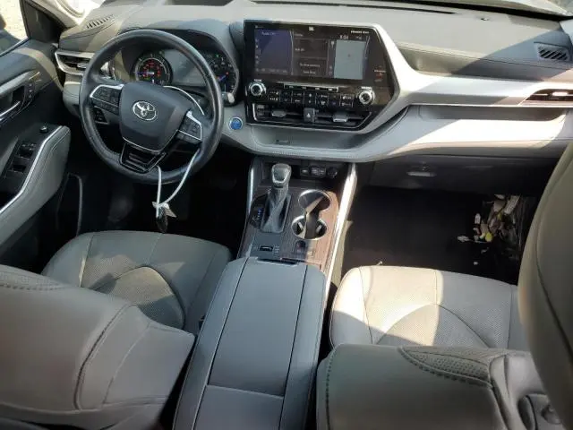 2021 TOYOTA HIGHLANDER HYBRID PLATINUM  