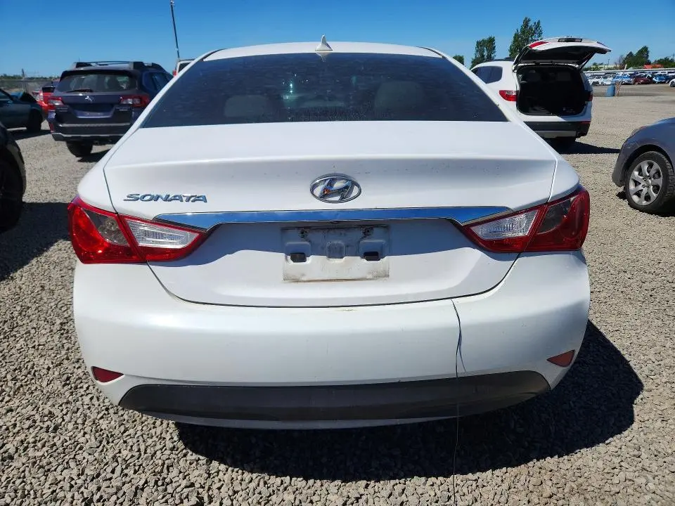 2014 HYUNDAI SONATA GLS  