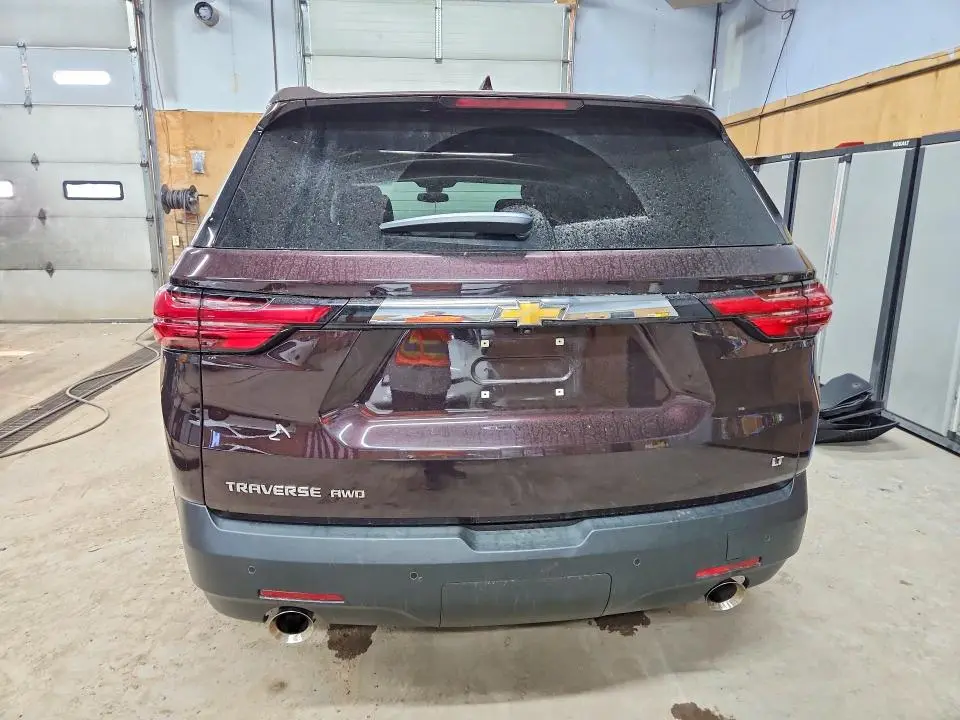 2022 CHEVROLET TRAVERSE LT  