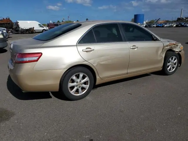 2010 TOYOTA CAMRY SE  
