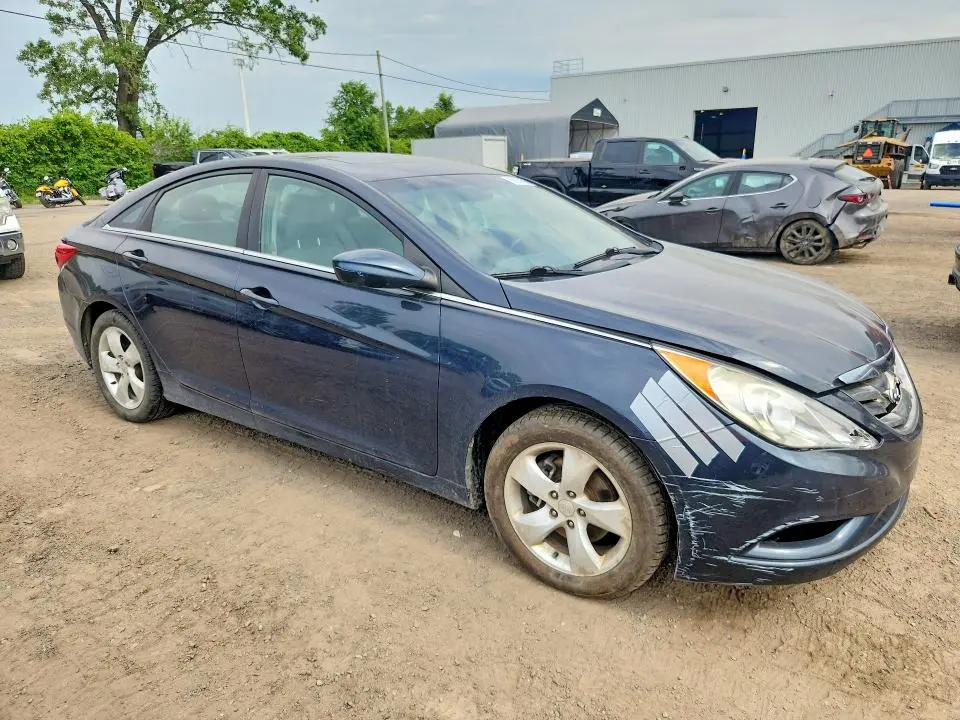 2012 HYUNDAI SONATA GLS  