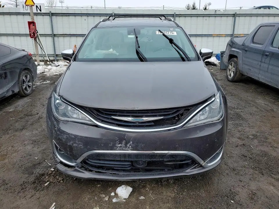2018 CHRYSLER PACIFICA HYBRID LIMITED  