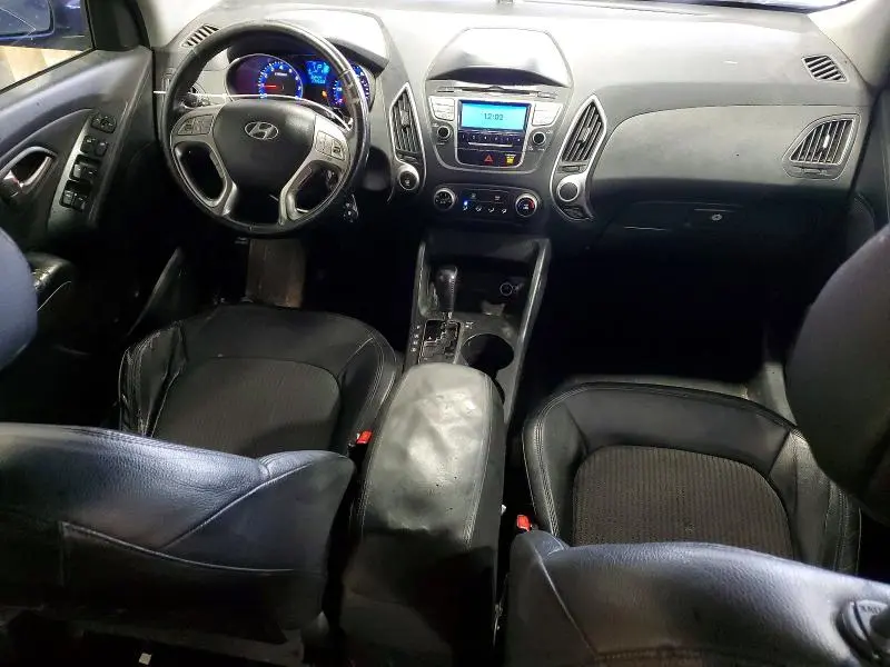 2011 HYUNDAI TUCSON GLS  