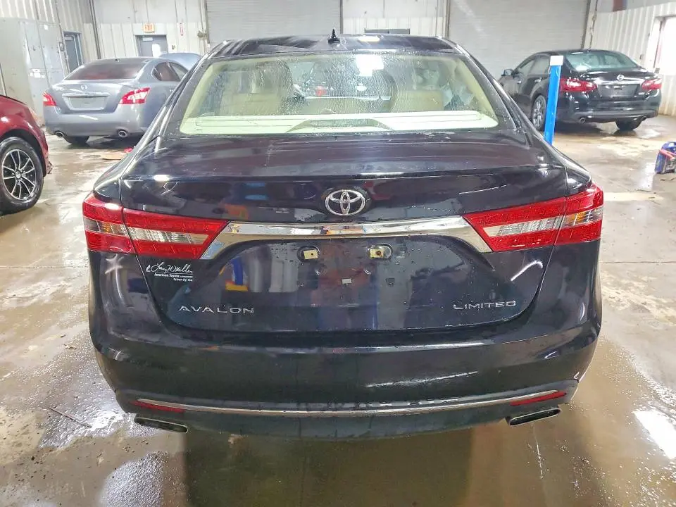 2018 TOYOTA AVALON LIMITED  