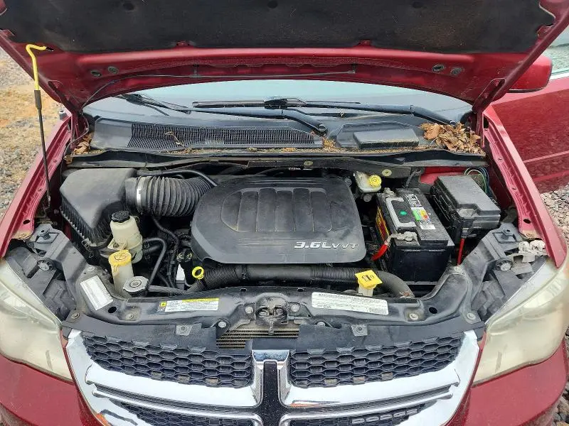 2011 DODGE G CARV SE   