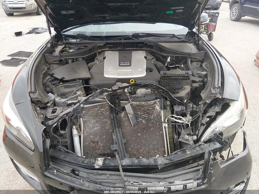 2017 INFINITI Q70 3.7X
