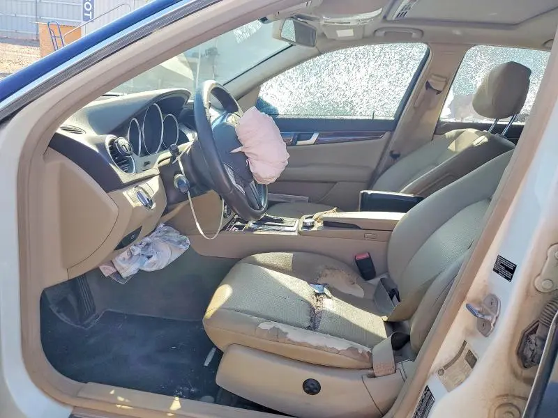 2012 MERCEDES-BENZ C 250  