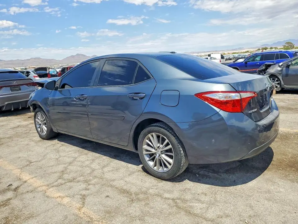 2015 TOYOTA COROLLA LE PLUS  