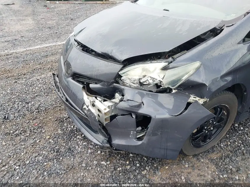 2015 TOYOTA PRIUS TWO