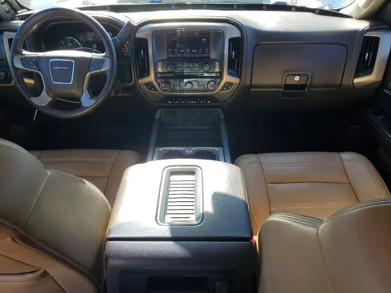2017 GMC SIERRA C1500 DENALI  