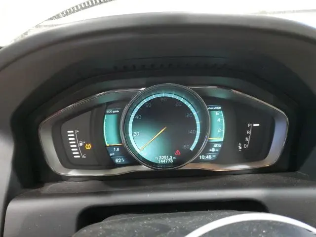 2015 VOLVO XC60 T6 PREMIER+  