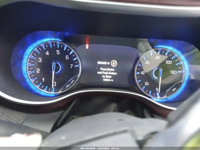 2017 CHRYSLER PACIFICA LIMITED