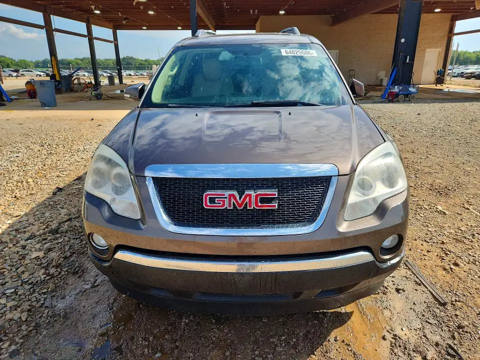 2010 GMC ACADIA SLT-1  